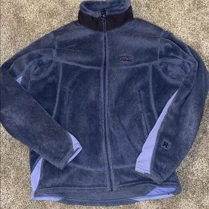 Cute and cozy fleece Patagonia zip up